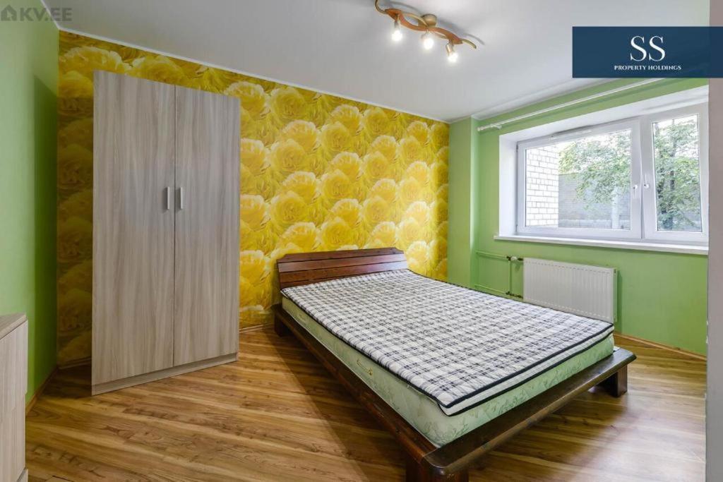 Sunny Apartment Near Bus Station Tallin Zewnętrze zdjęcie